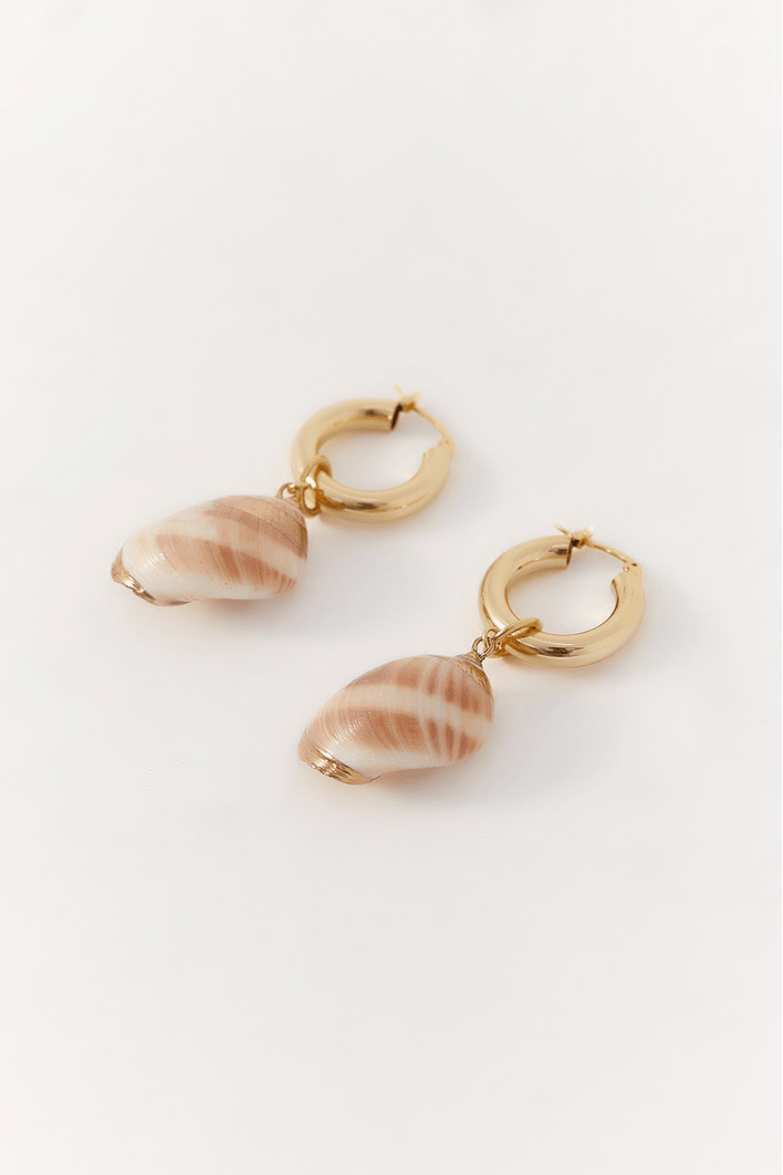 Brinco Búzios Dourado