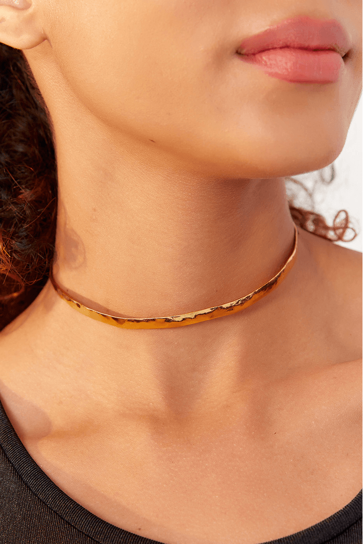 Choker Dourada