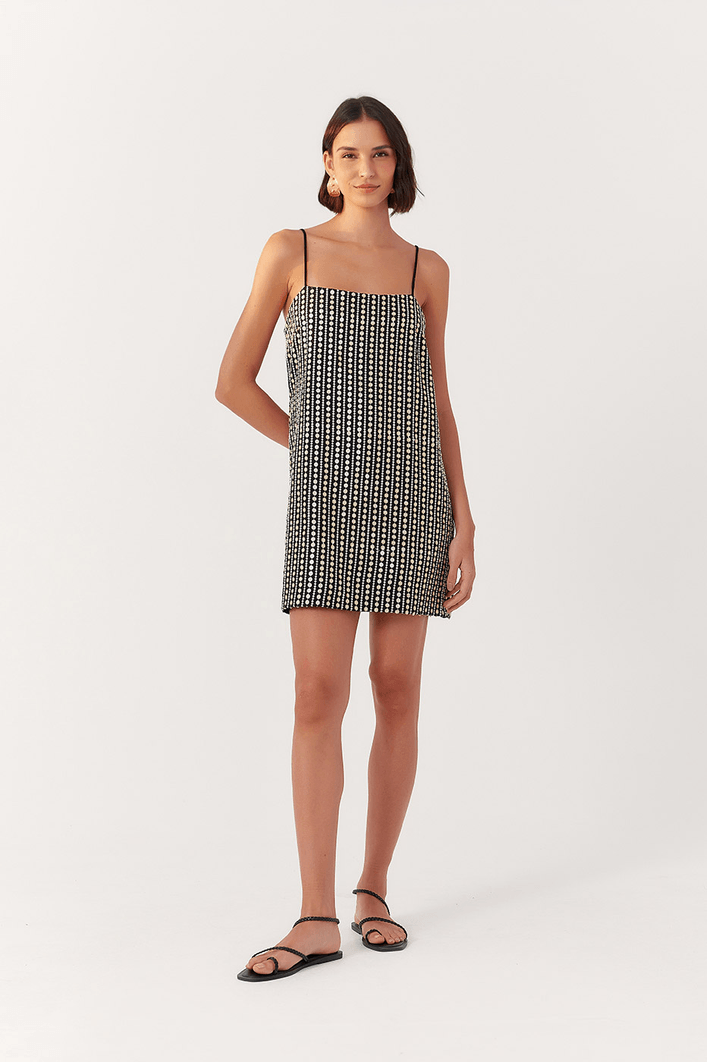 Vestido Curto Paete