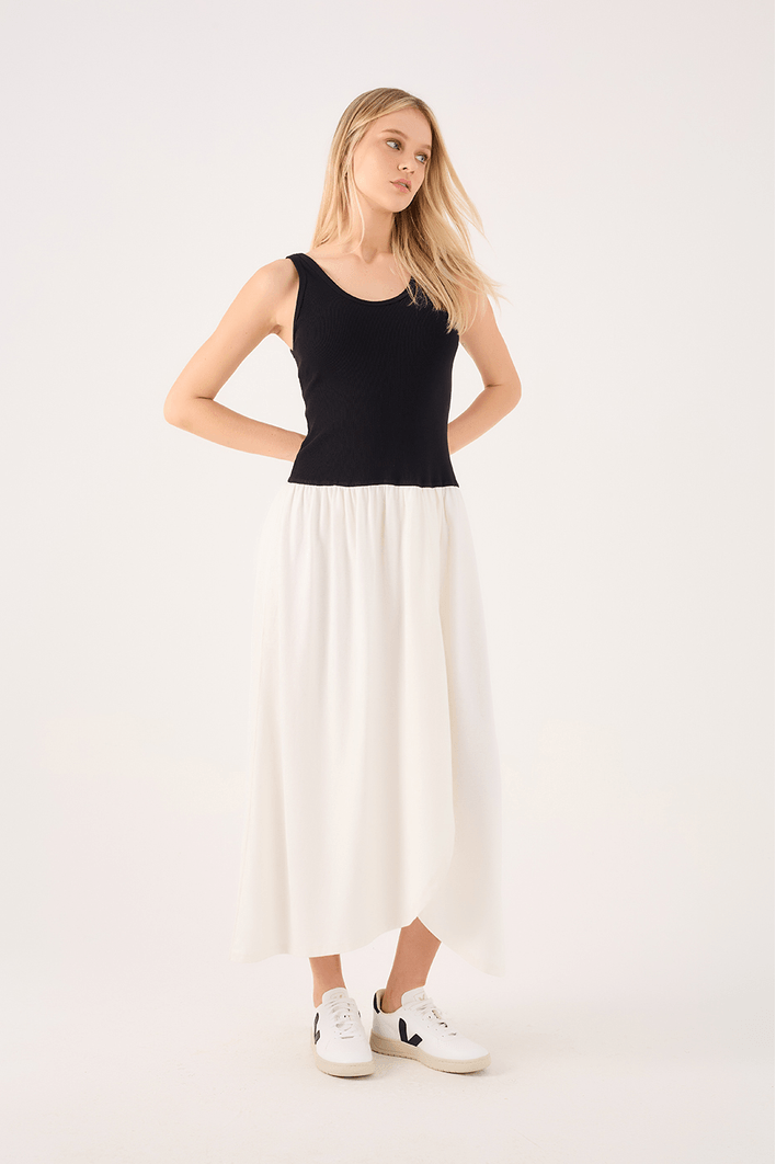 Vestido Saia Fenda