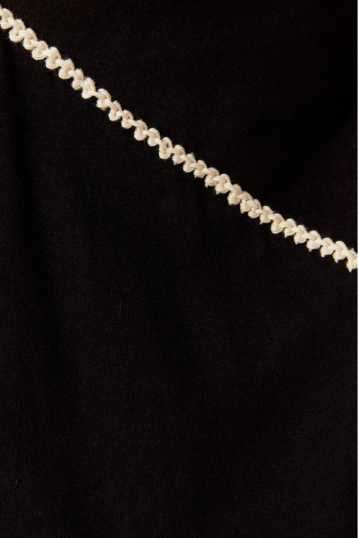 Vestido Recortes Com Bordado