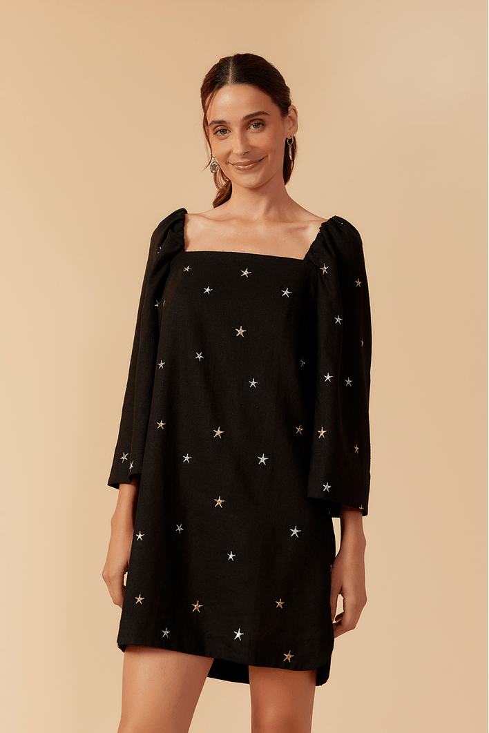 Vestido Curto Linho Bord Estrela Lurex