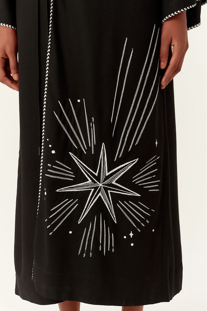 Vestido Cropped Linho Bordado Estrela