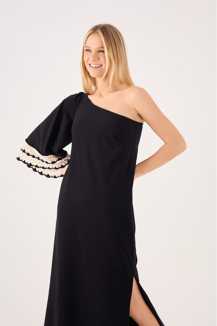 Vestido Longo Manga Crochet