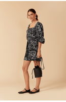 Vestido Linho Estampa Celestial