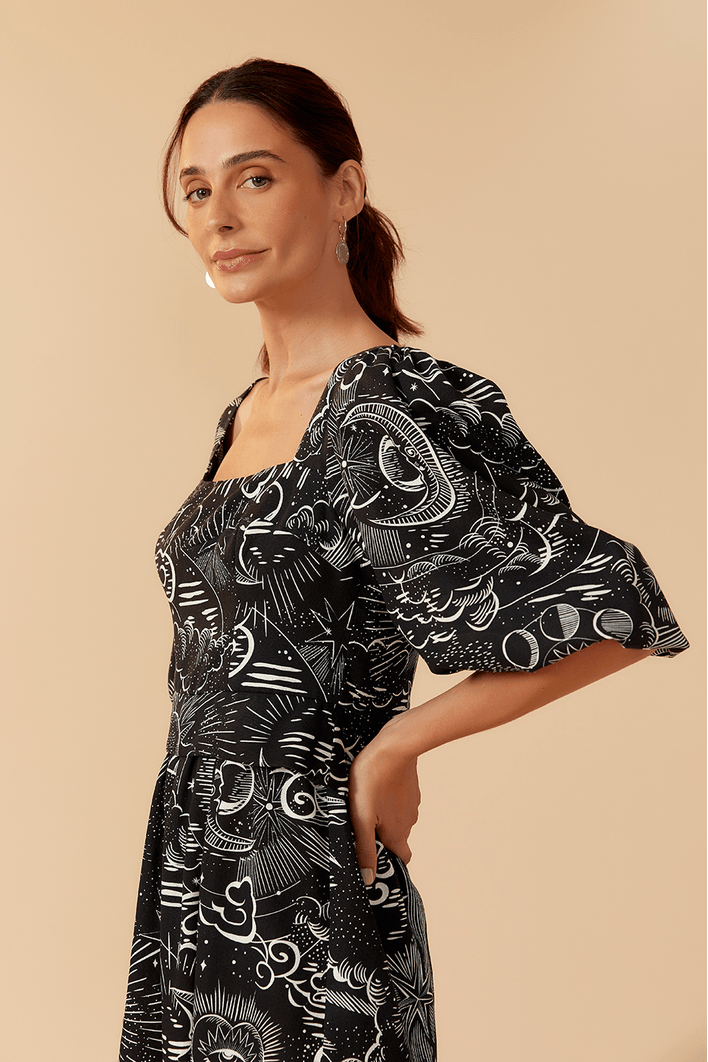 Vestido Linho Estampa Celestial