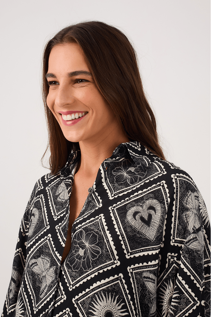 Camisa Estampa Selos Preto