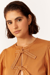 Blusa Amarrações Bordada