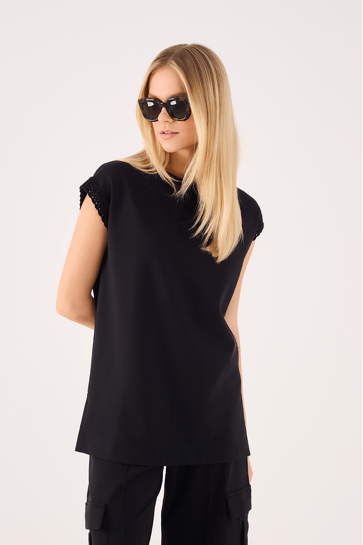 Blusa Detalhe Crochet