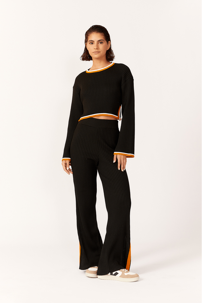 Calça Tricot Fendas Laterais