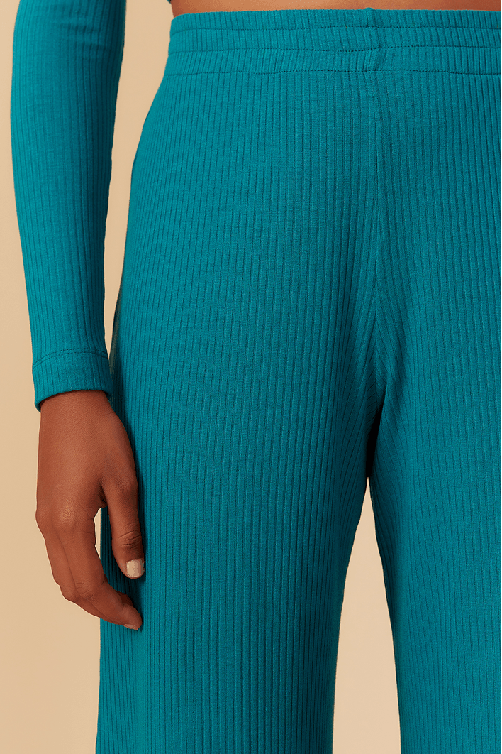 Calça Flare Canelada
