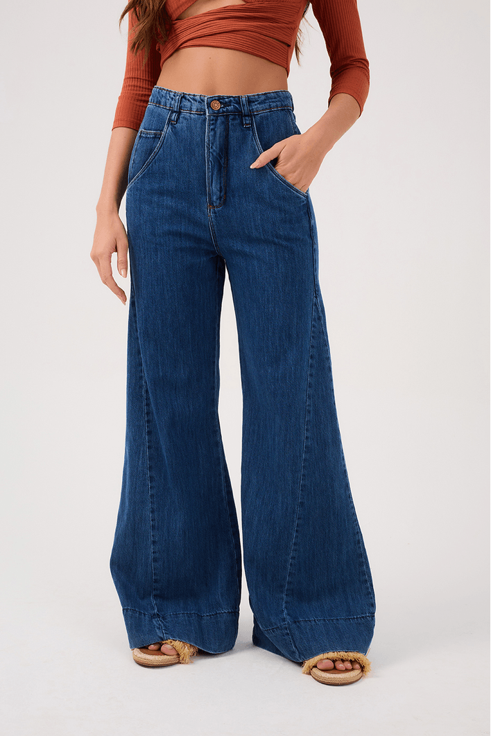 Calça Jeans Bainha Larga