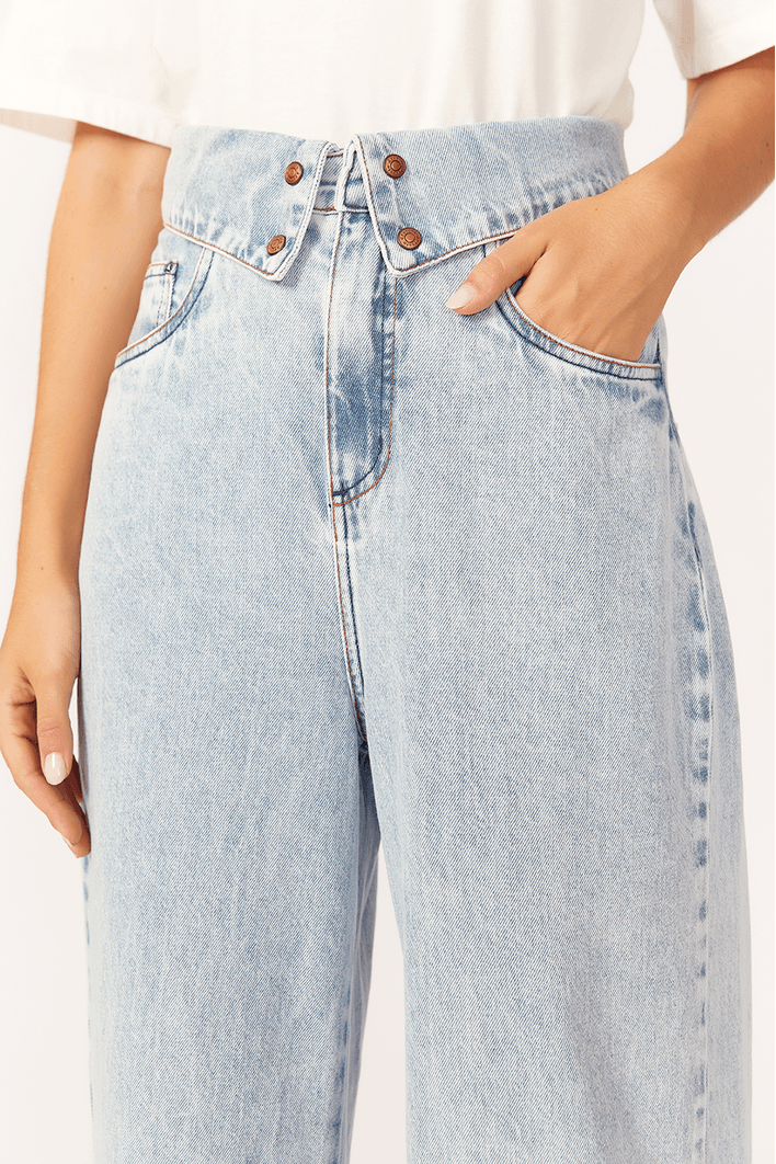 Calça Jeans Pala Virada
