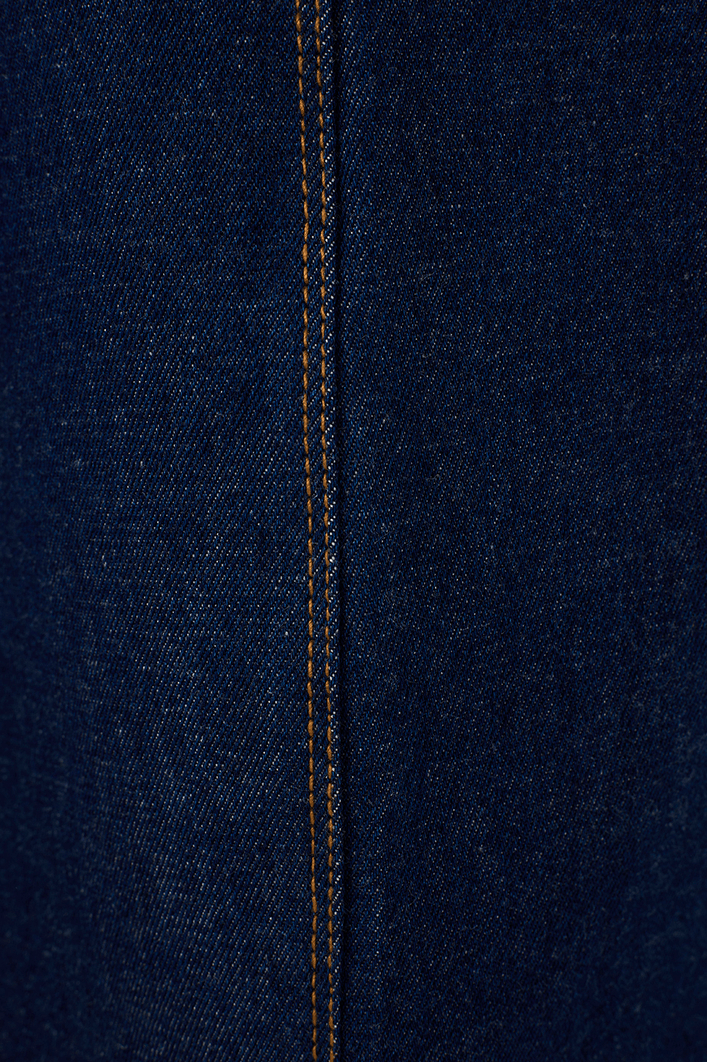 Calça Jeans Pregas Botões