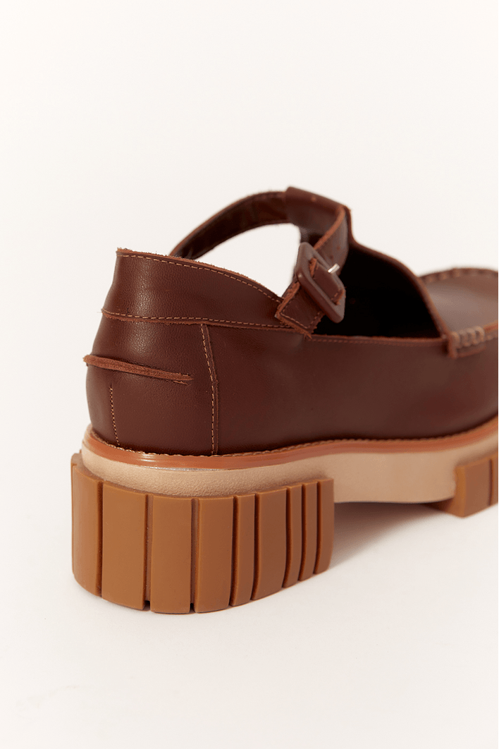 Mocassim Boneca Tratorado