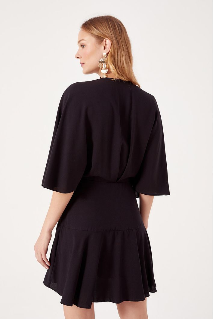 Vestido Curto Pala Transpassada