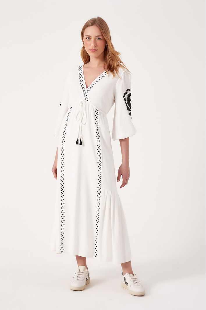 Vestido Linho Longuete Bordado Black