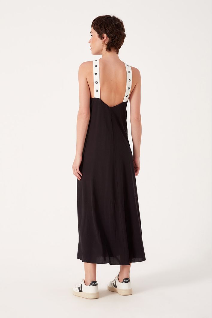 Vestido Alça Bordada