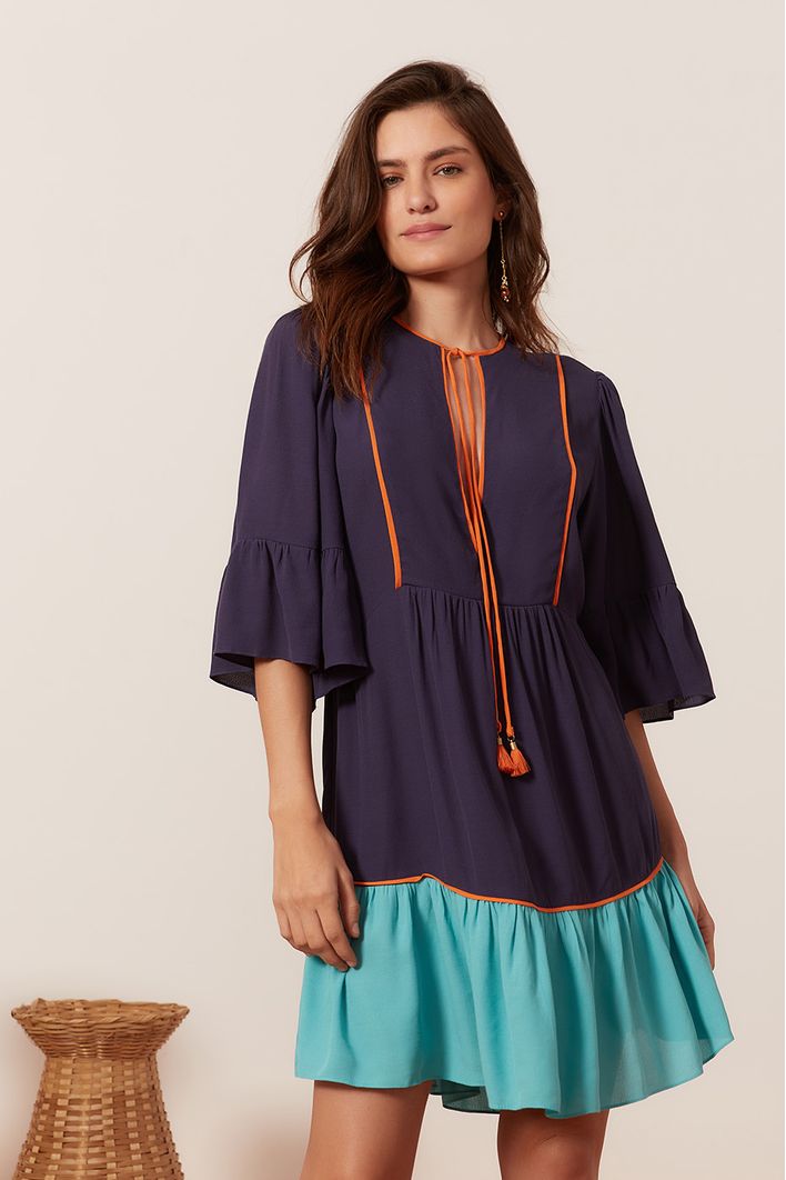 Vestido Curto Crepe Amplo Multicolor