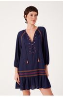Vestido Curto Linho Com Pala Bordada