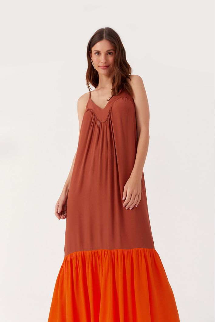 Vestido Longuete Crepe Recorte Decote