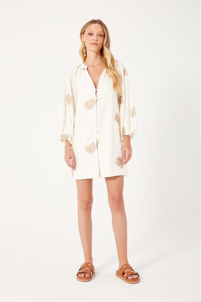 Vestido Curto Linho Bordado Acetinado