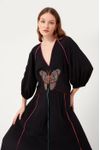 Vestido Crepe Midi Bordado Borboleta