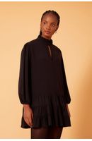 Vestido Crepe Curto Gola Alta