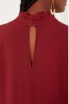 Vestido Crepe Curto Gola Alta