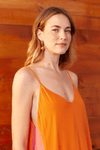 Vestido Crepe Cropped Recortes Laterais