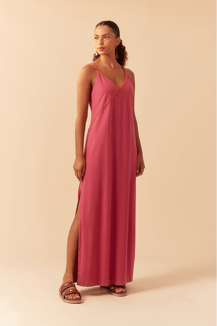 Vestido Recortes Com Bordado