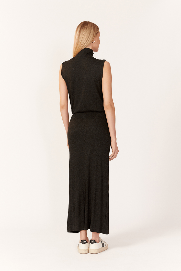 Vestido Canelado Fenda