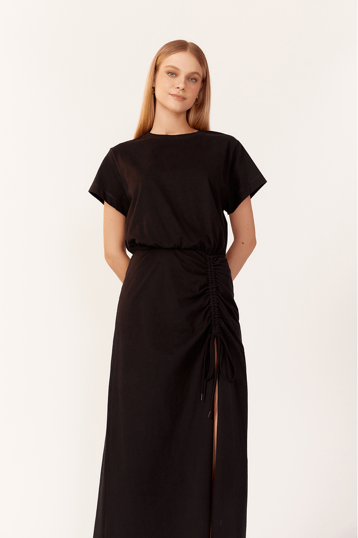 Vestido Básico Franzido