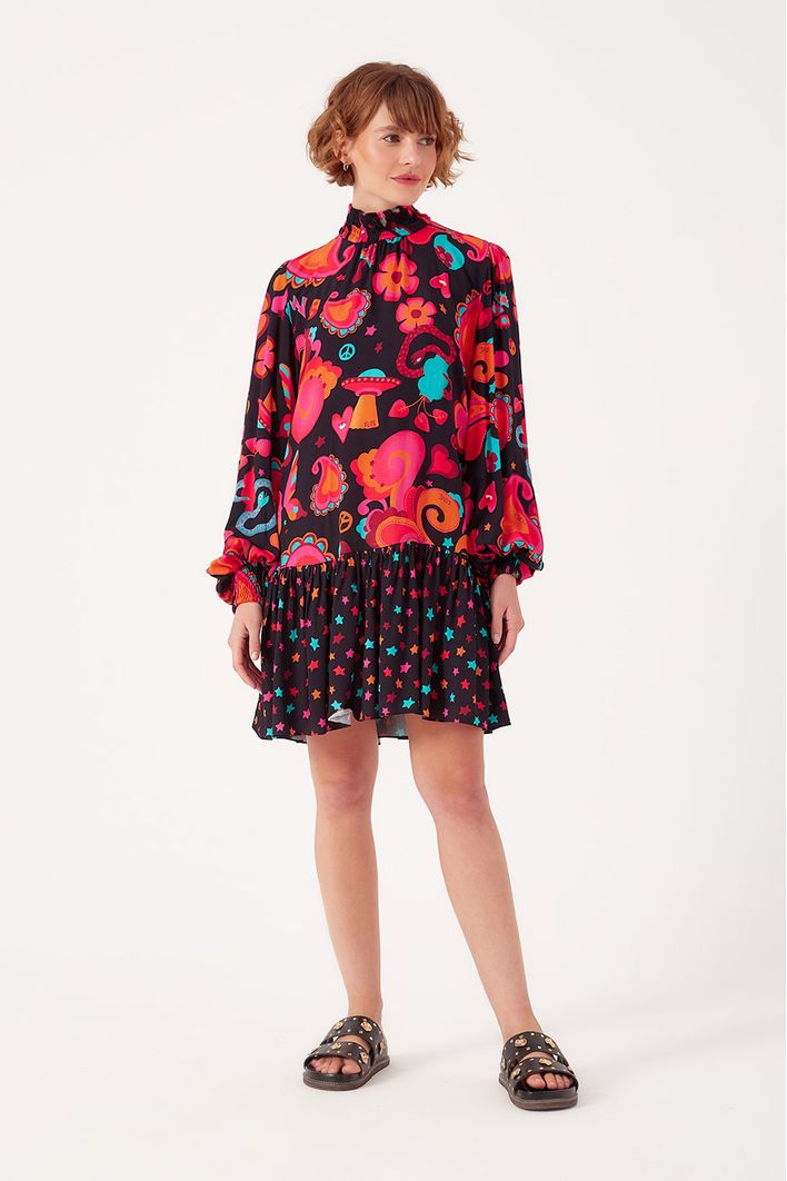 Vestido Curto Estampa Happy