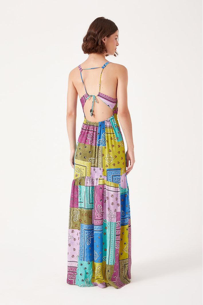 Vestido Longo Estampa Patch Bandana
