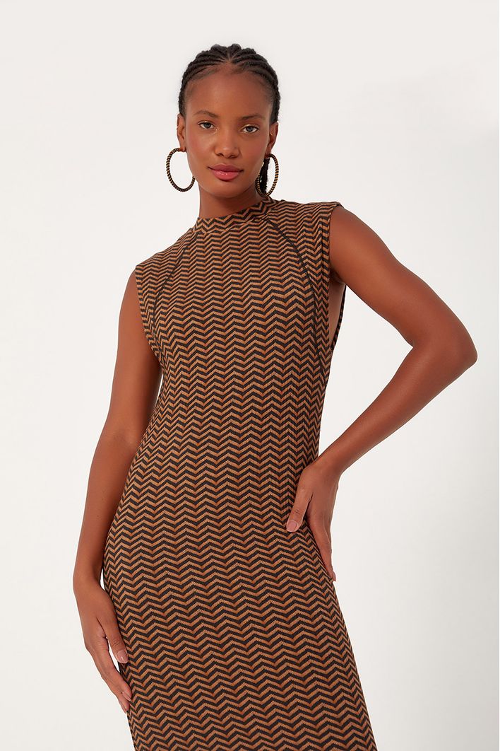 Vestido Estampa Zig Zag