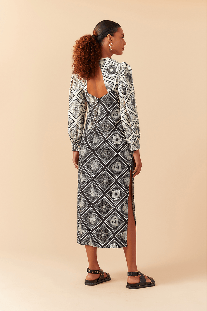 Vestido Cropped Estampa Selos