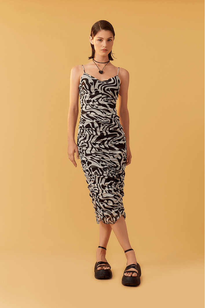 Vestido Franzido Tule Estampa Love Core