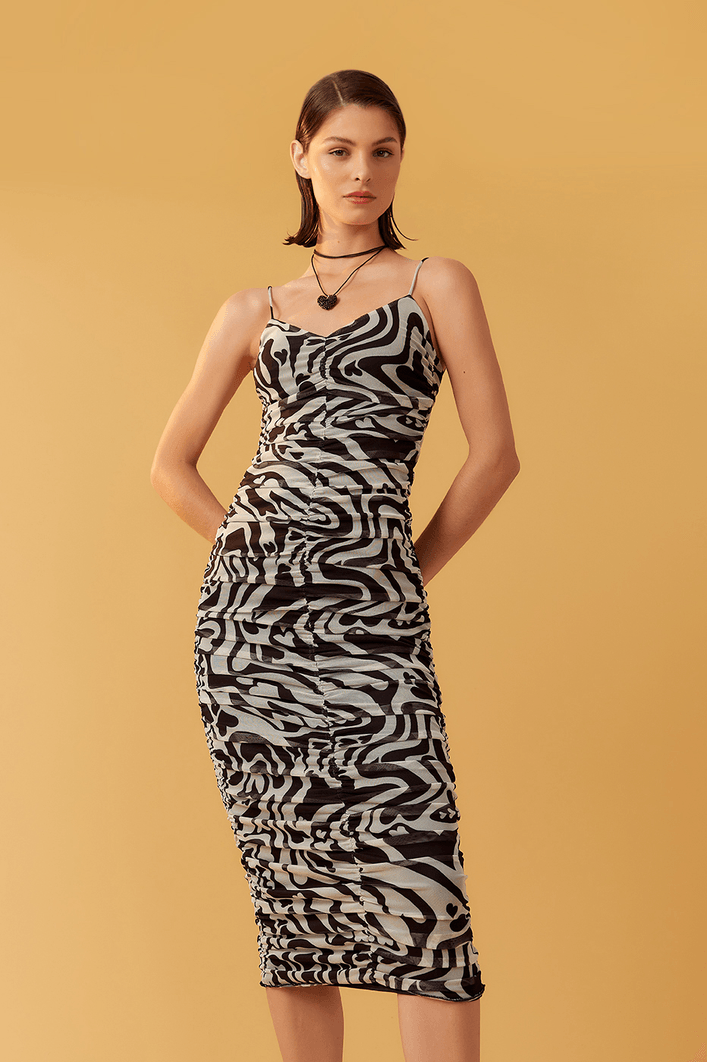 Vestido Franzido Tule Estampa Love Core