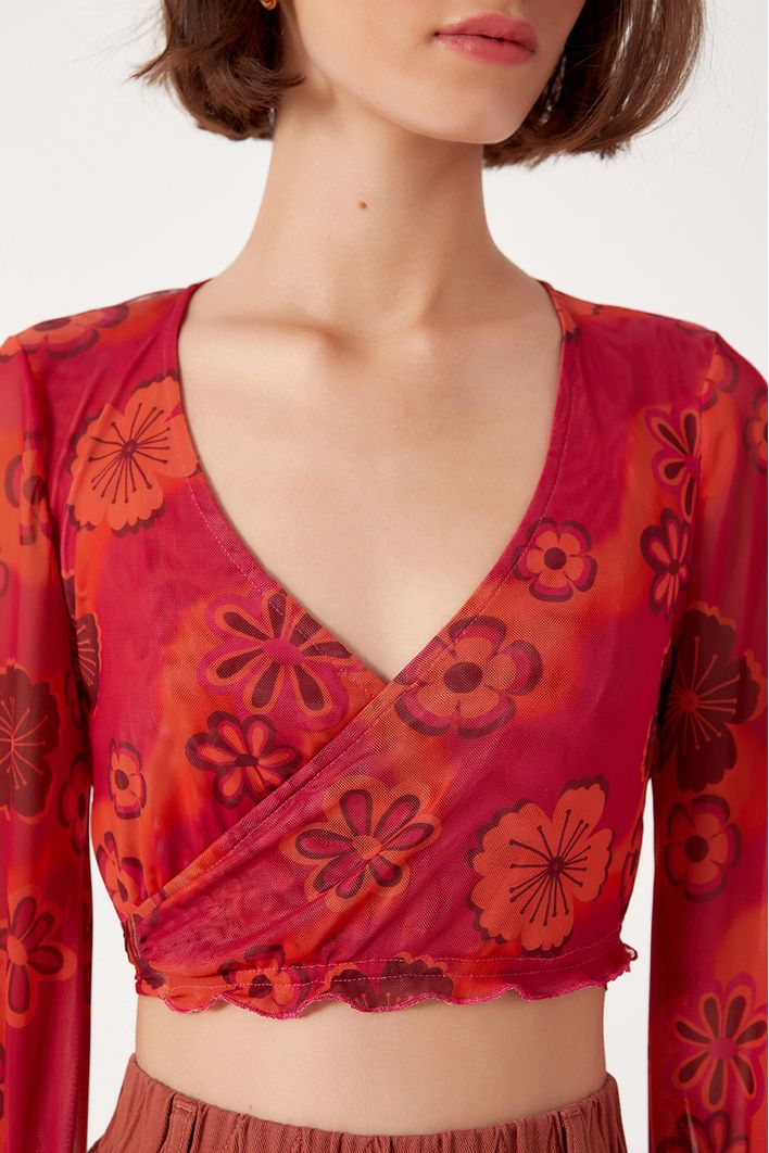 Blusa Transpassada Tule Estampa Retrô