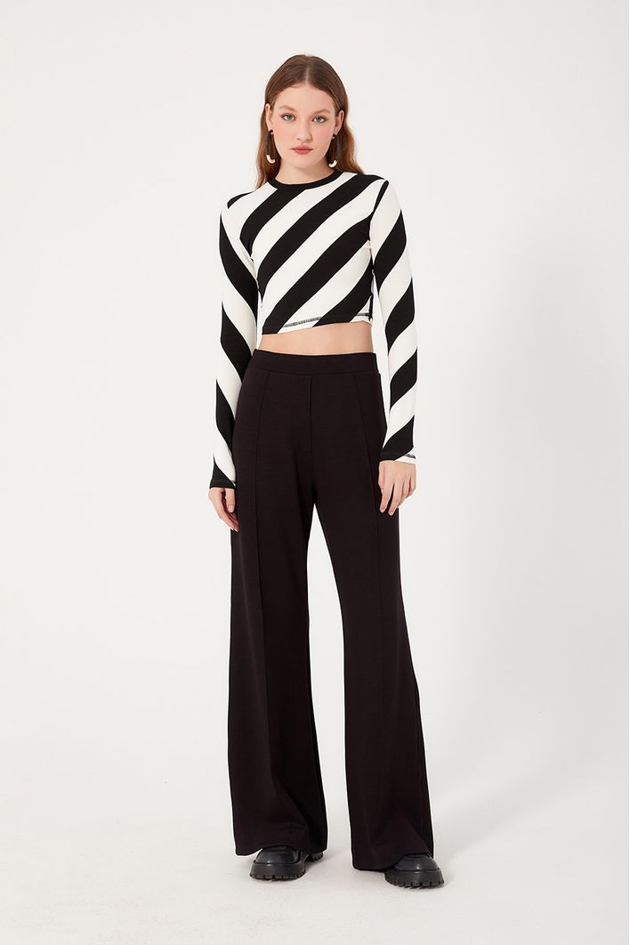 Blusa Cropped Estampa Listra