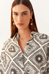 Camisa Estampa Selos