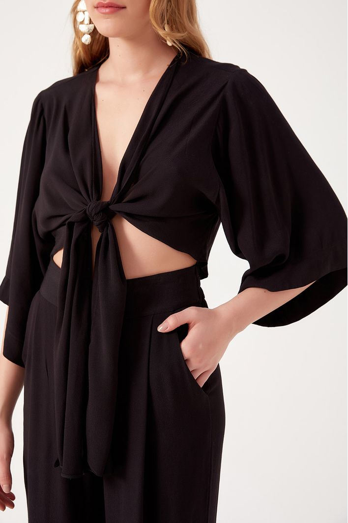 Blusa Crepe Ampla No Frente