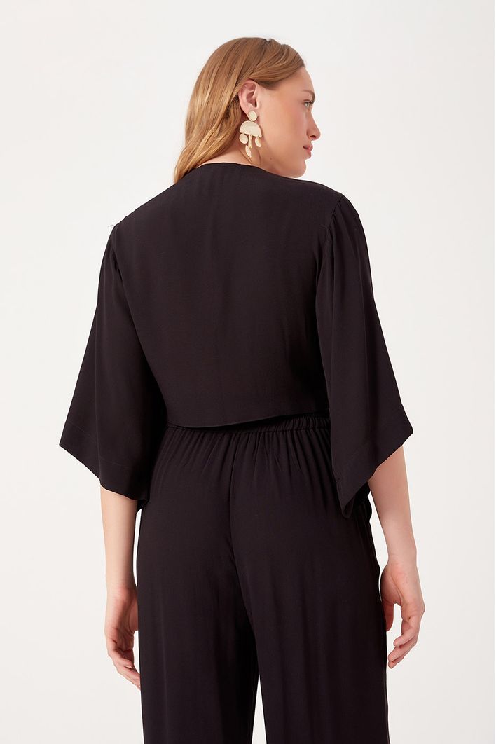 Blusa Crepe Ampla No Frente