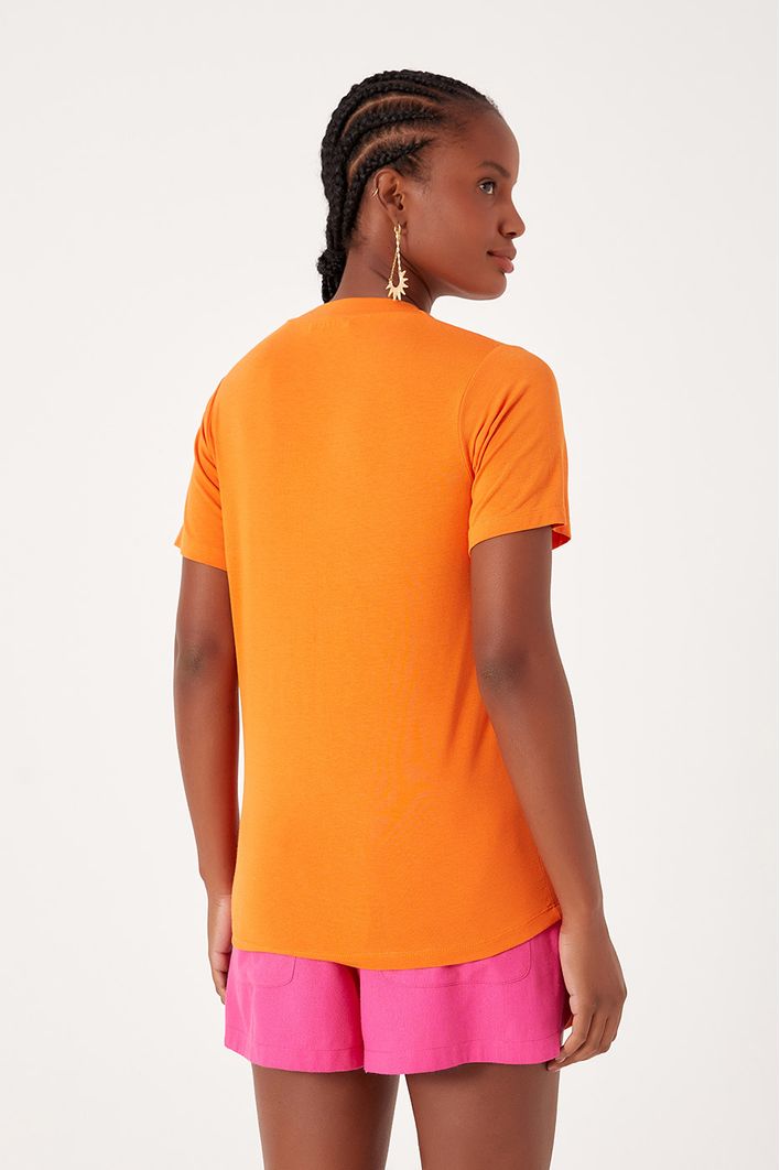 Blusa Básica Decote V