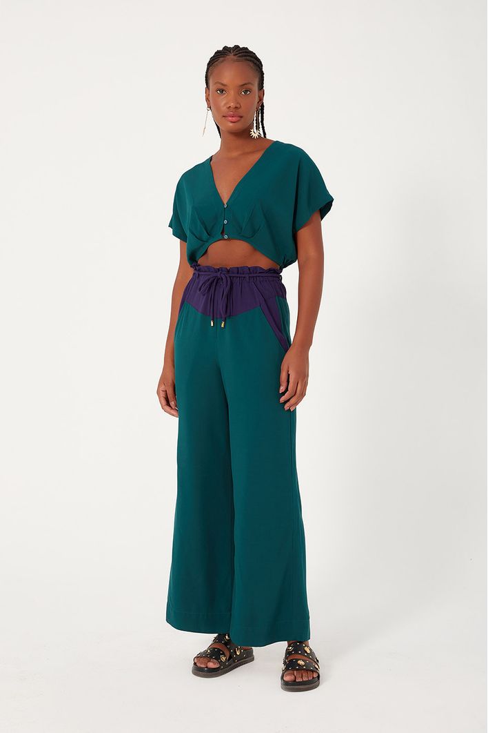 Blusa Pregas Busto