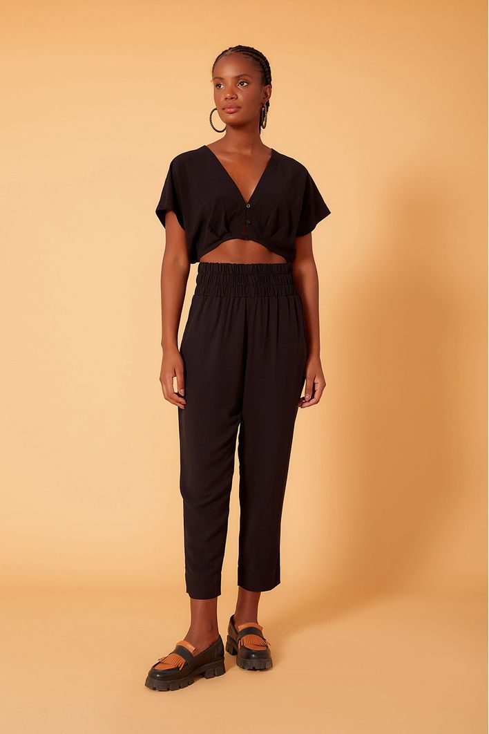 Blusa Pregas Busto