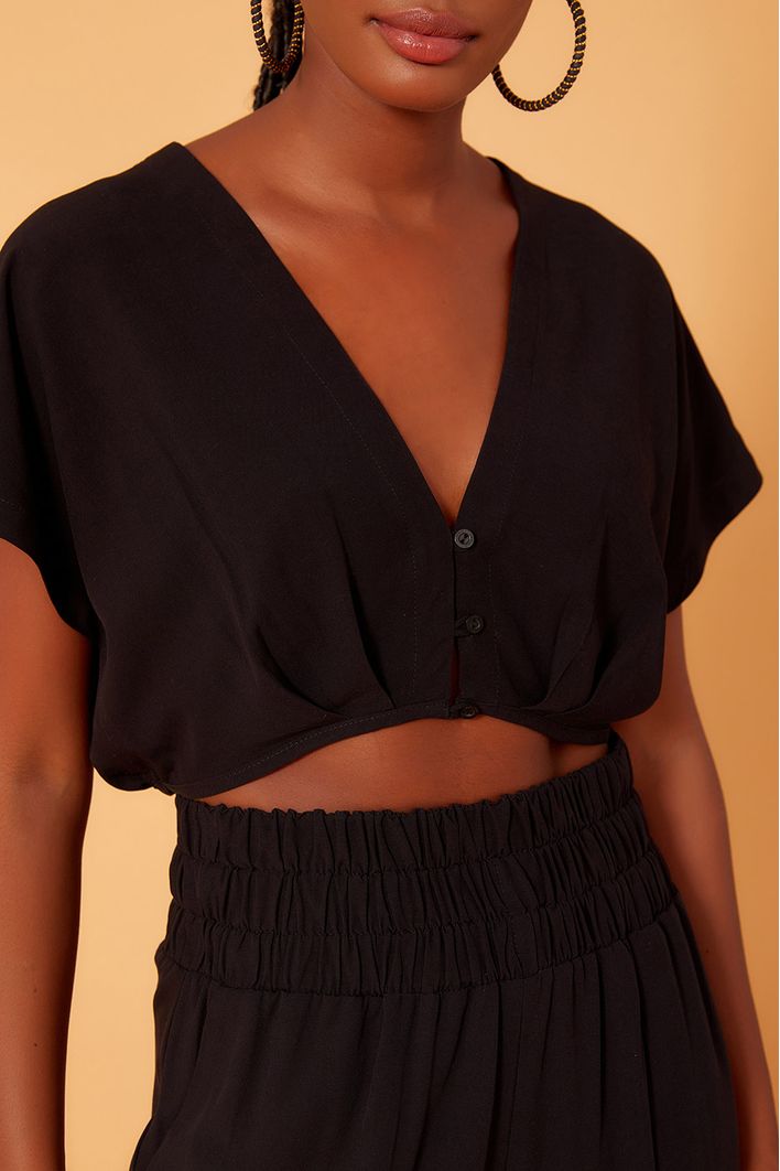 Blusa Pregas Busto