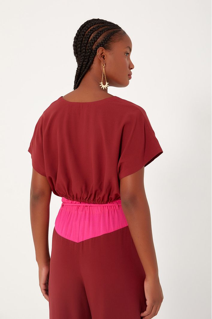 Blusa Pregas Busto