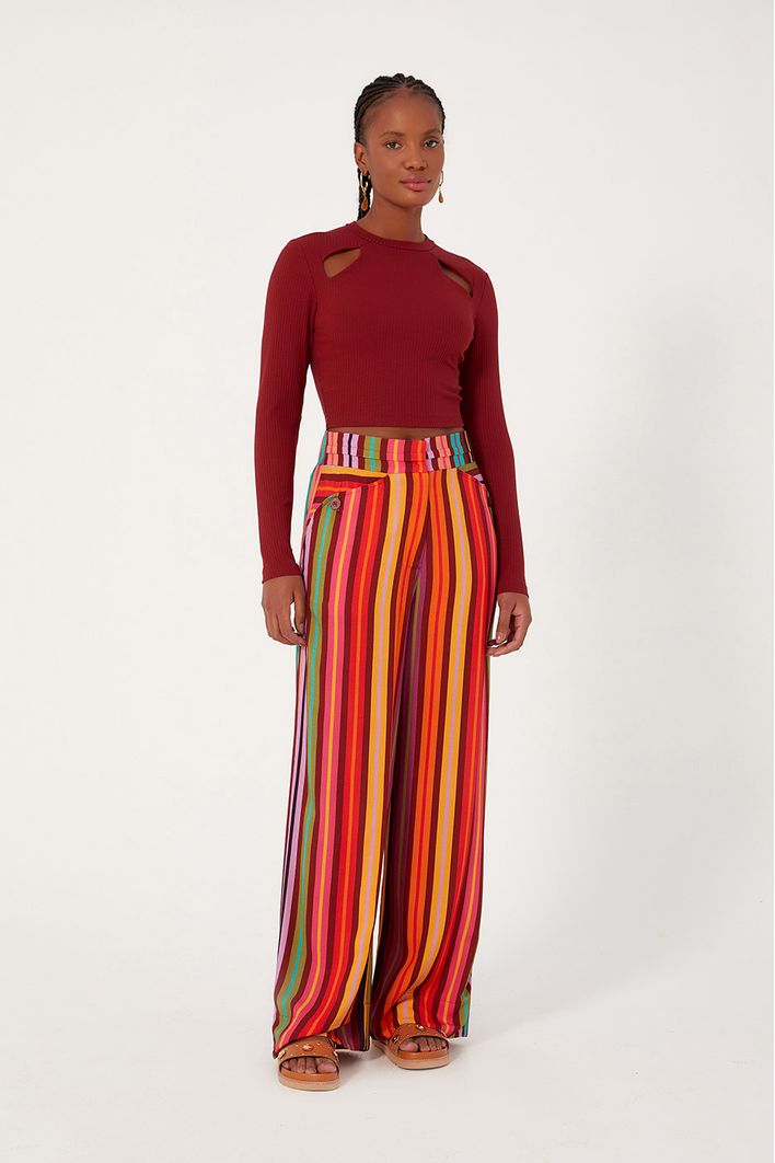 Blusa Cropped Ombro Vazado